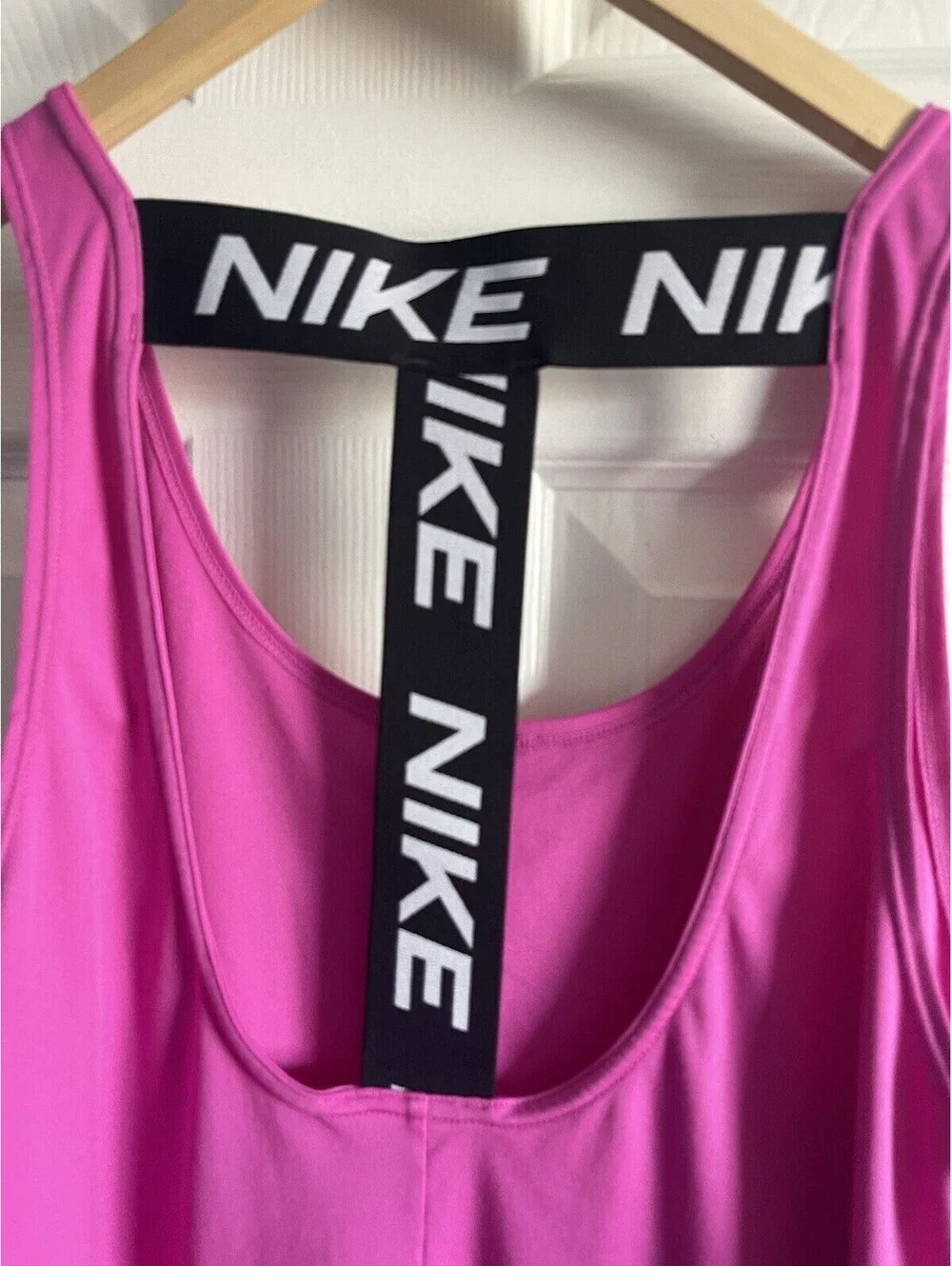 NIKE Tank Top Womens M Pink T Strap Racerback Logo Dri-Fit Athletic Running